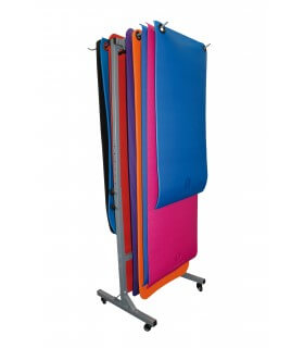 Rastrelliera mobile per tappeti